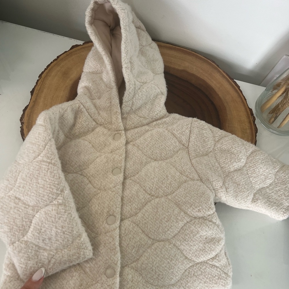 Zara Cream Quilted Baby Jacket size 1-3 months